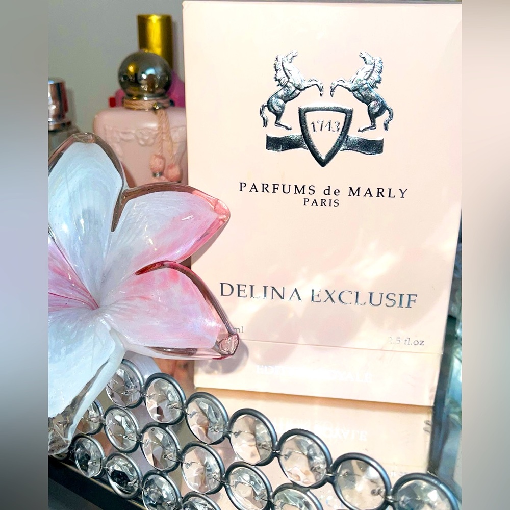 Perfume Marley Paris  (BOX)